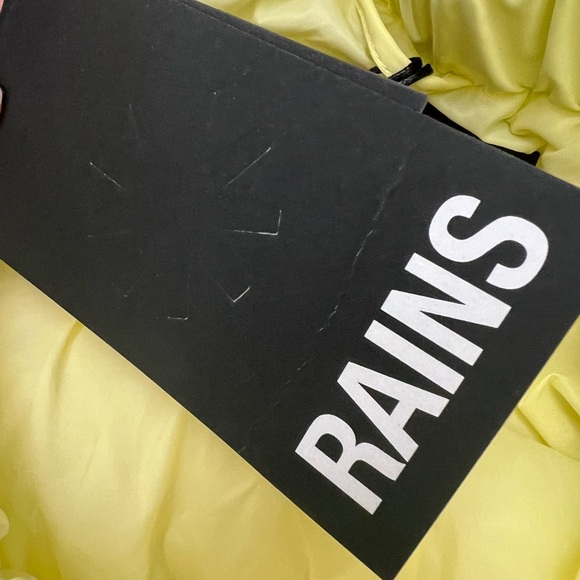 Rains puffy skirt size medium - Picture 6 of 10